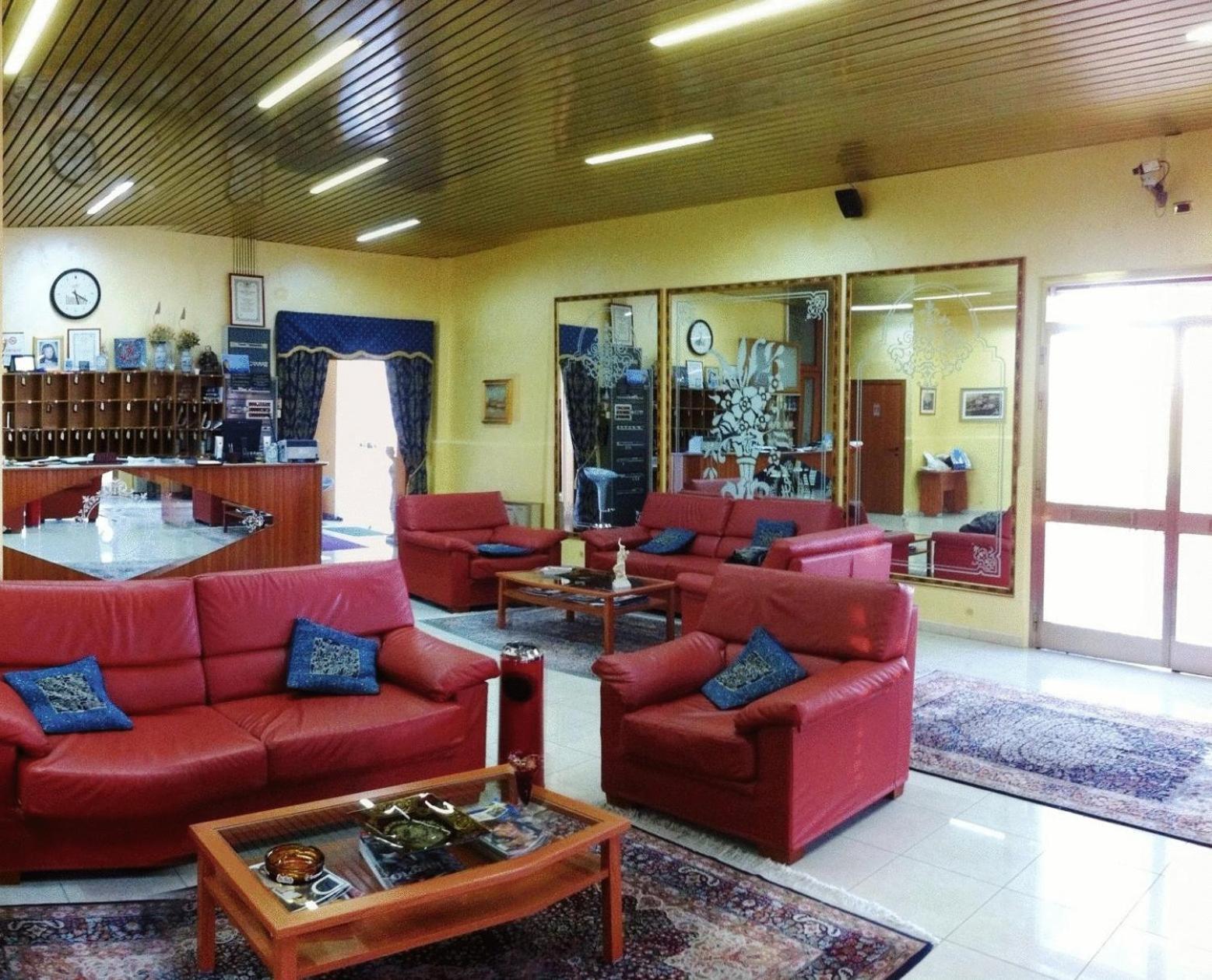 Hotel Ristorante Cordial Comiso Dış mekan fotoğraf