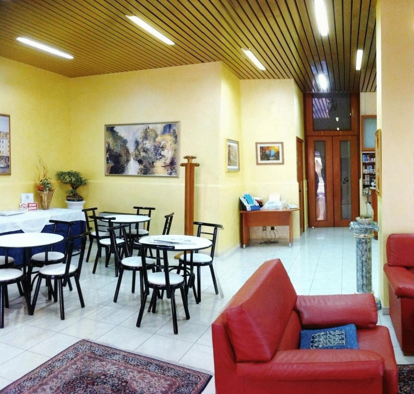 Hotel Ristorante Cordial Comiso Dış mekan fotoğraf